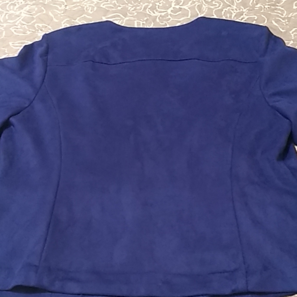 Jacket - Picture 5 of 8